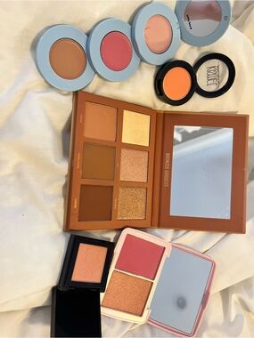 Blush/bronzer/highlighter bundle